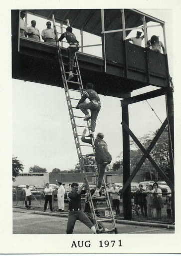 Three man ladder at 1971 Freeport Drill